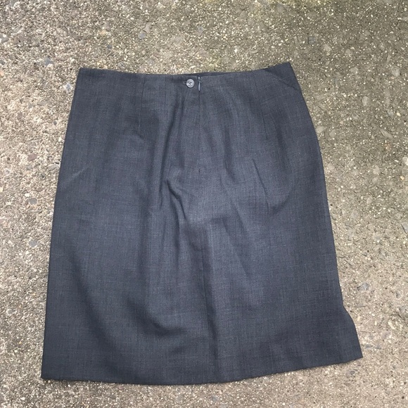 Jones New York Pencil Skirt - Picture 10 of 10